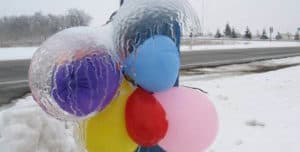 Воздушные шары на морозе
